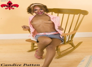 Fake : Candice Patton