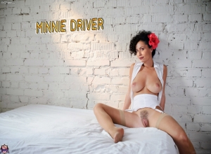 Fake : Minnie Driver