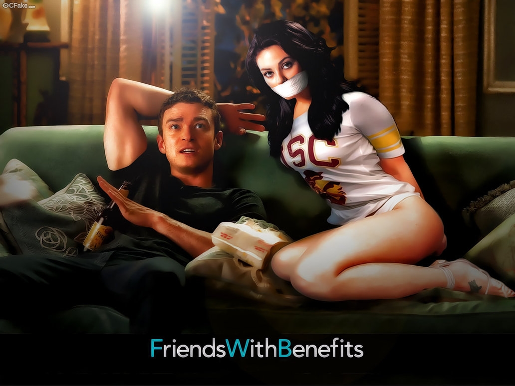 Mila Kunis Photoshoot Sexy Naked HD Photos