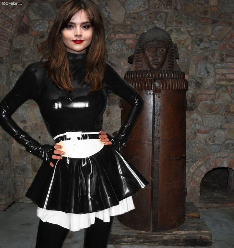 Jenna Louise Coleman Nipple Naked HQ Photos