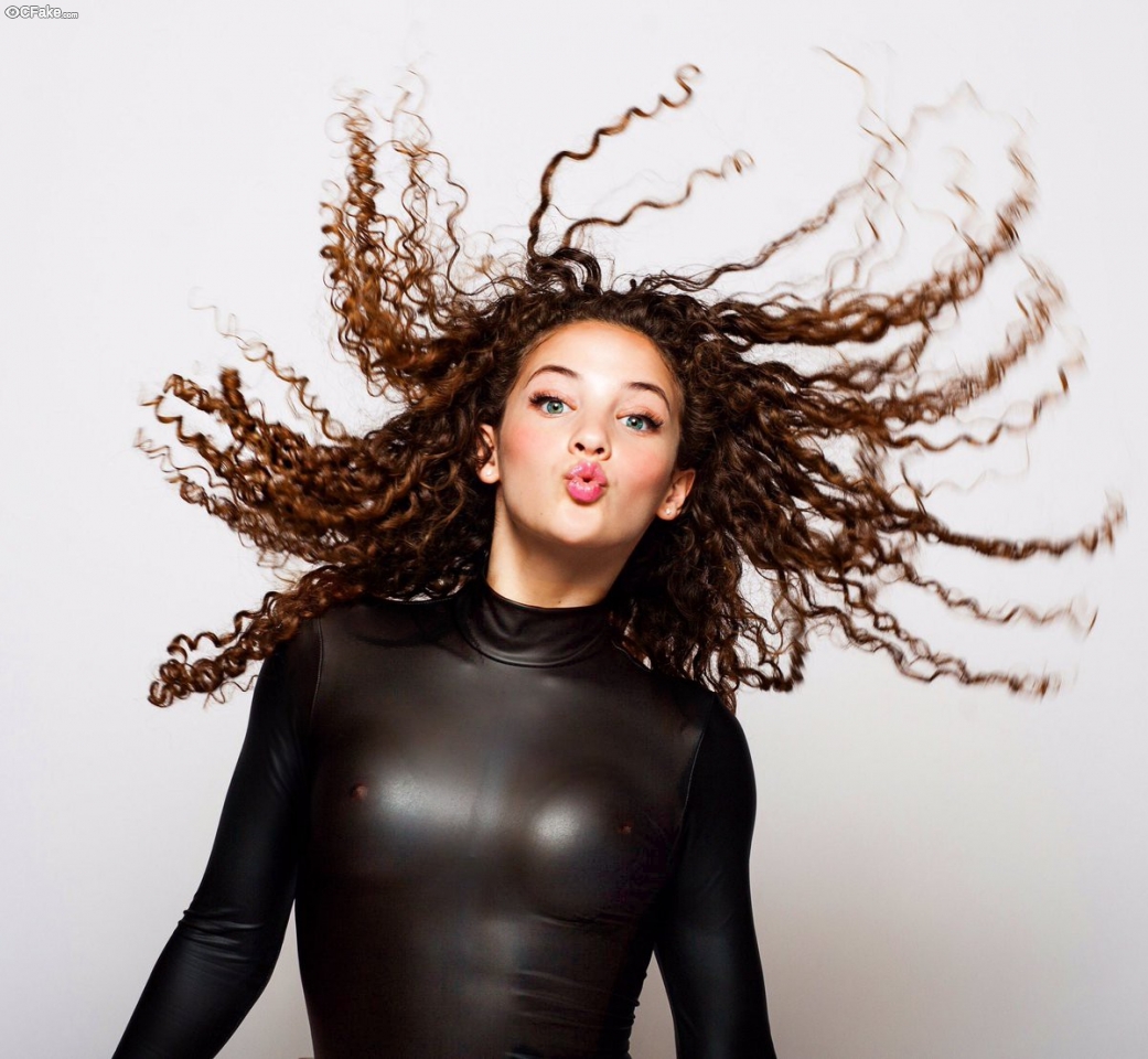 Sofie Dossi X-Ray Nude See Through photos