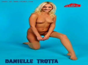Fake : Danielle Trotta