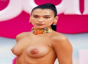 Fake : Dua Lipa