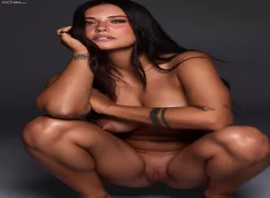Fake : Antonia Iacobescu