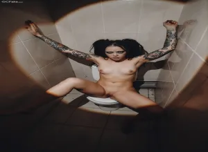 Fake : Daria Stavrovich